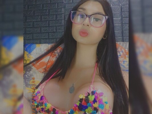 Image de profil du modèle de webcam pamela_doll18