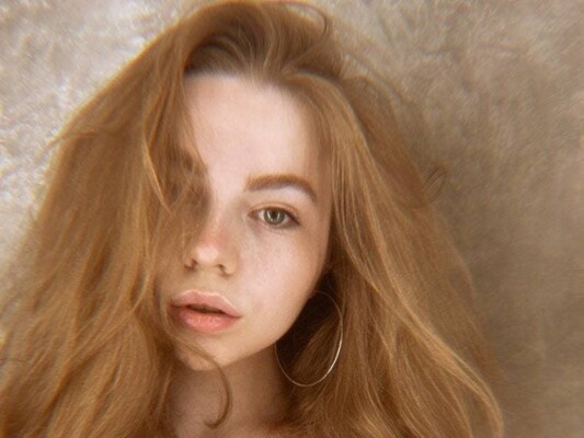 Foto de perfil de modelo de webcam de MilaZmeikina 
