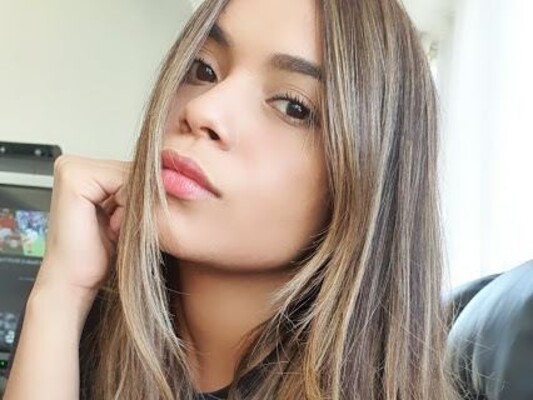 Foto de perfil de modelo de webcam de briana_hot1x 