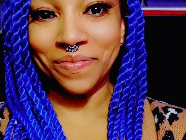 Image de profil du modèle de webcam FoxyFreak951