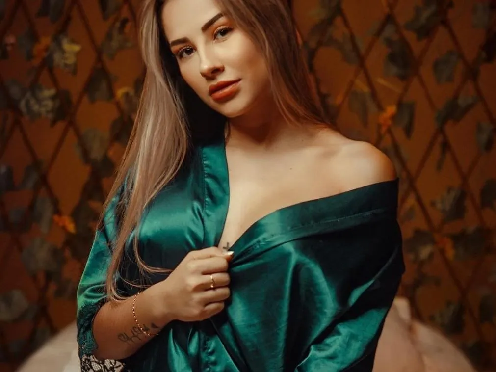 Paula_Lond immagine del profilo del modello di cam