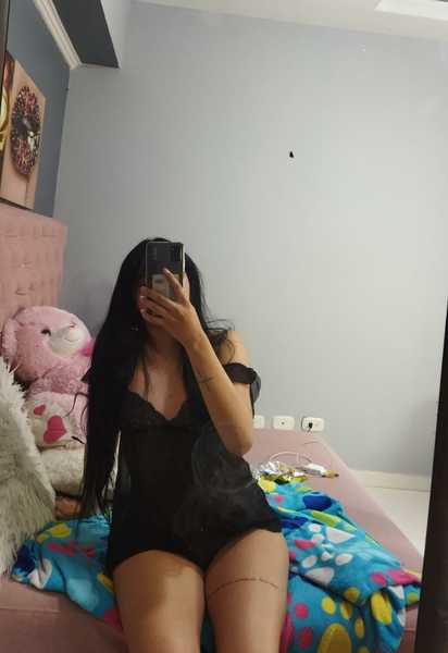 Performer emily_pussyhot Photo 9