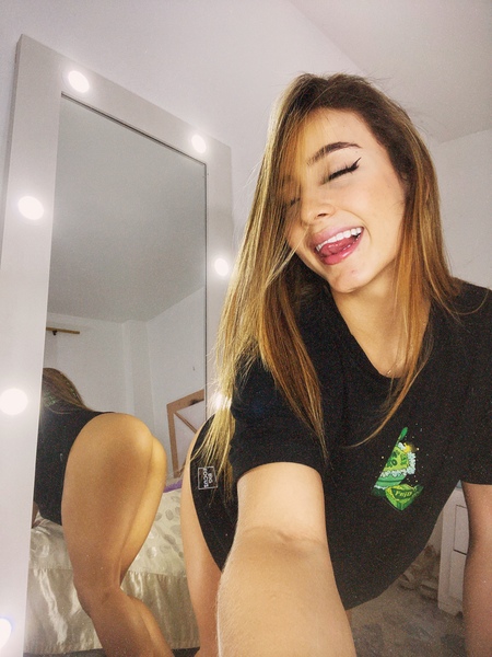 Intérprete EllaCox Foto 5