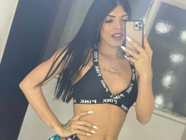 JIMENA_20 profilbild på webbkameramodell 