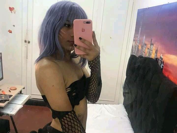 Isabella_Naughty69 immagine del profilo del modello di cam