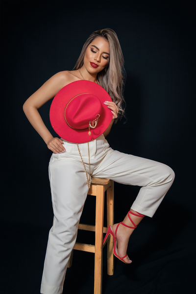 Performer SarahMartinelli Photo 1