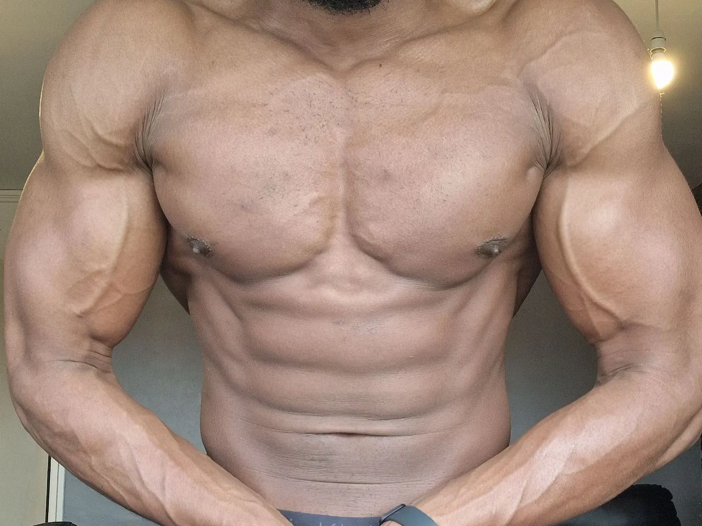 Imagen de perfil de modelo de cámara web de Bigdbull