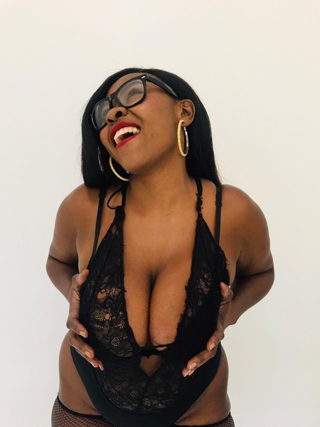 Performer NAWGHTYnMATUE47 Photo 5