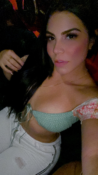 Artiest valeriecruzz Foto 6