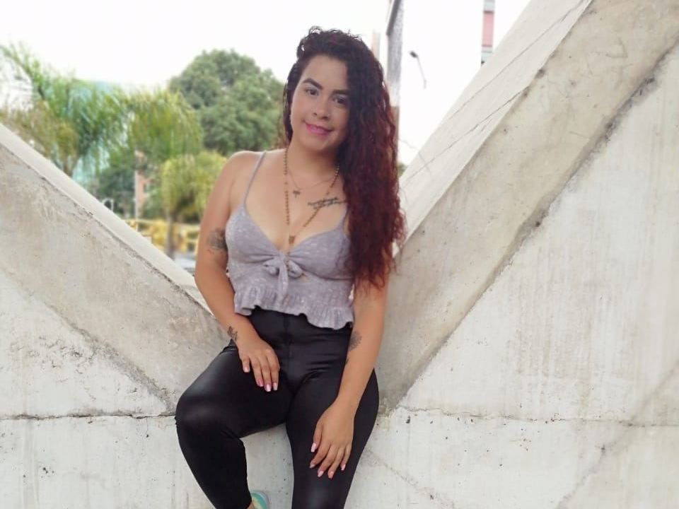 Foto de perfil de modelo de webcam de ALESKA_TORRES 