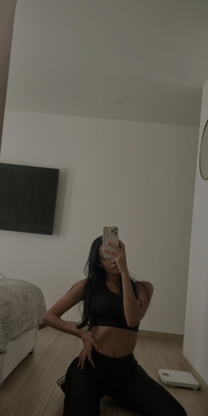 Performer CourtneyMadisson Photo 7