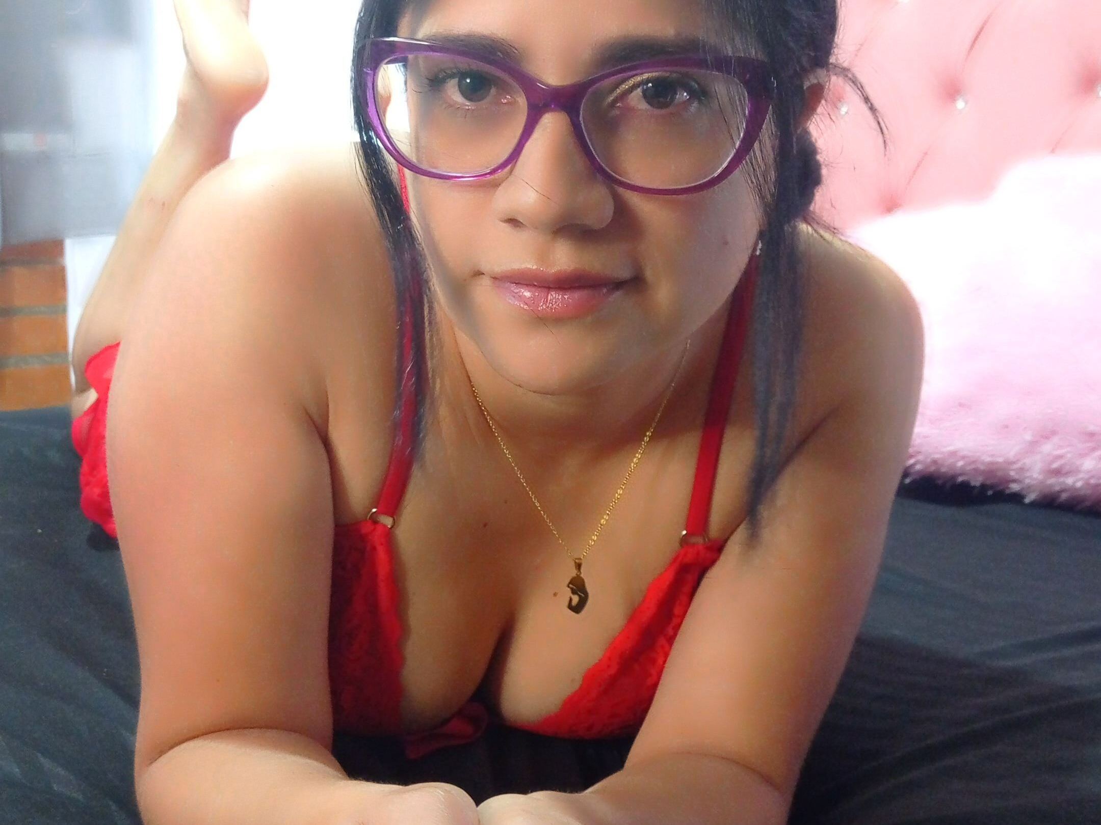 Foto de perfil de modelo de webcam de melissalatinx 