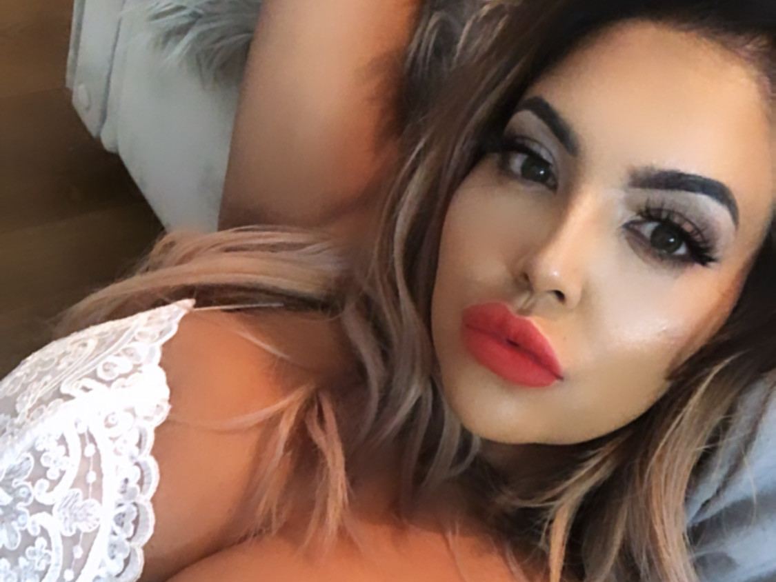 TanyaLucieBabestation profilbild på webbkameramodell 