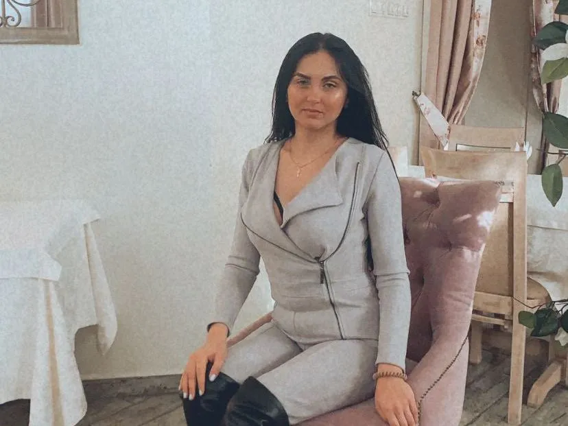 Imagen de perfil de modelo de cámara web de CindyTaylor22