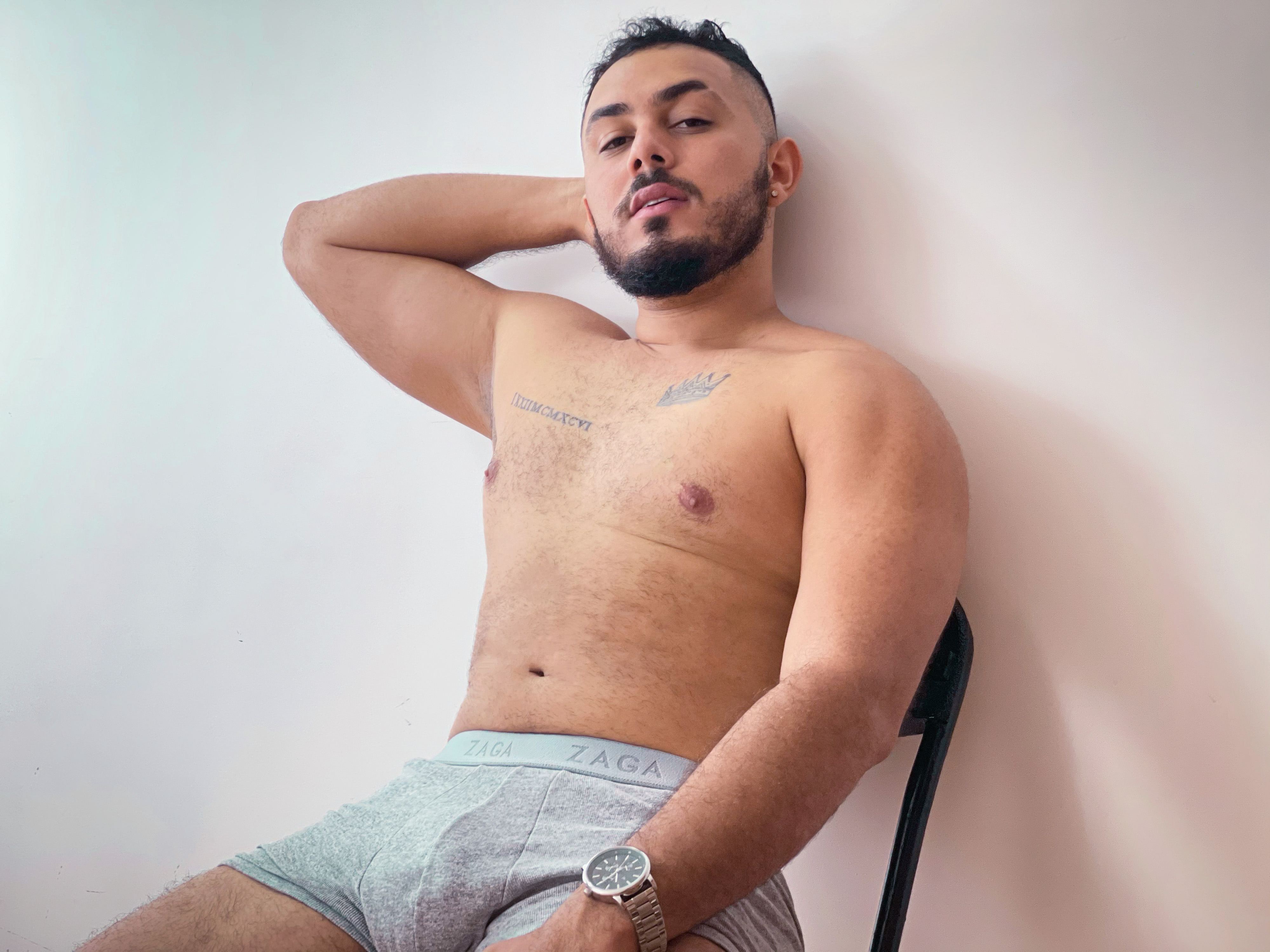 Imagen de perfil de modelo de cámara web de HassanHunt