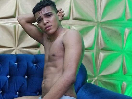 Foto de perfil de modelo de webcam de RICKY_BRIMDEMBACH 