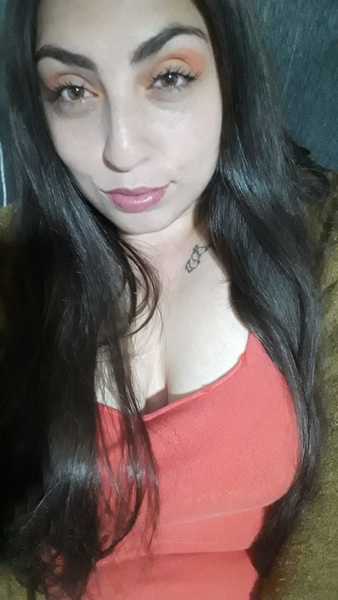 Intérprete liamilk Foto 1