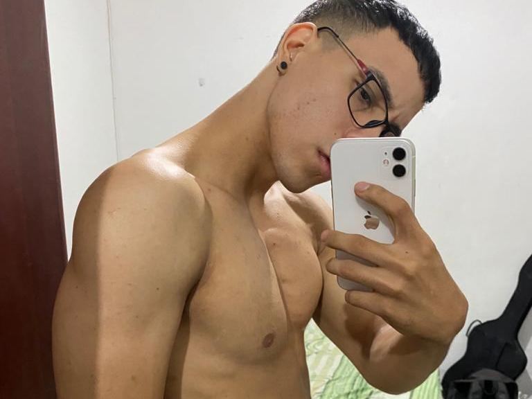 Foto de perfil de modelo de webcam de cody_boyhot96 