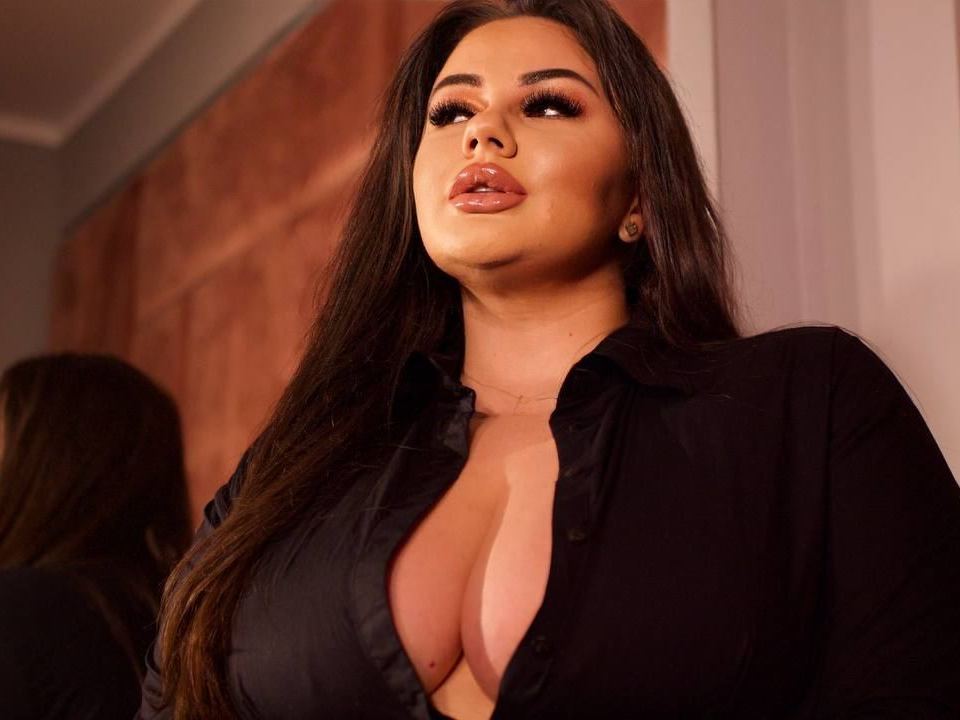 Imagen de perfil de modelo de cámara web de SaschaBlossom