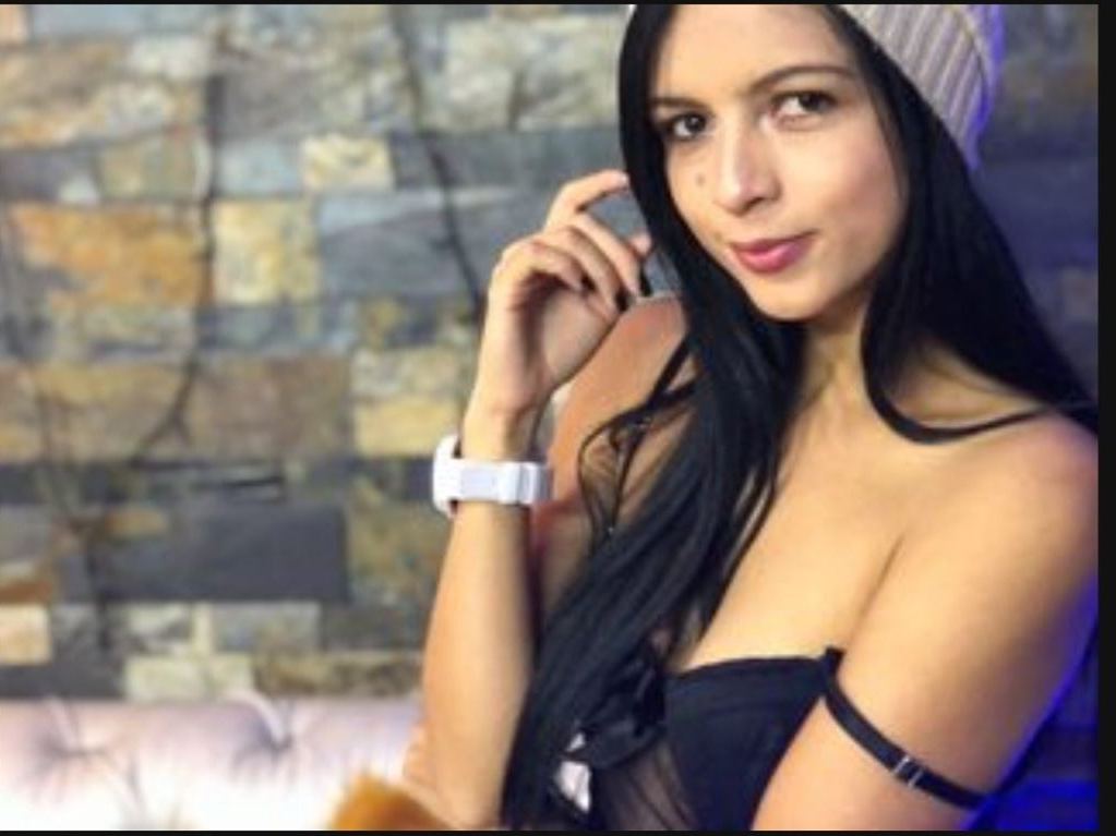 Image de profil du modèle de webcam melanydiazzz