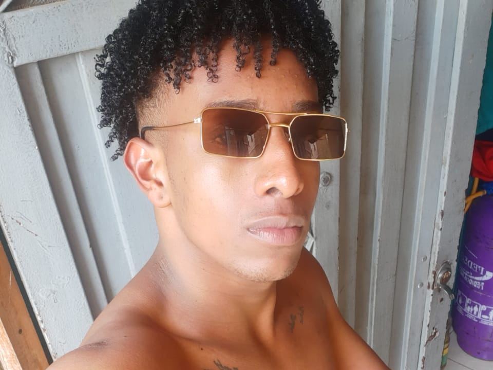 Image de profil du modèle de webcam Curly_King