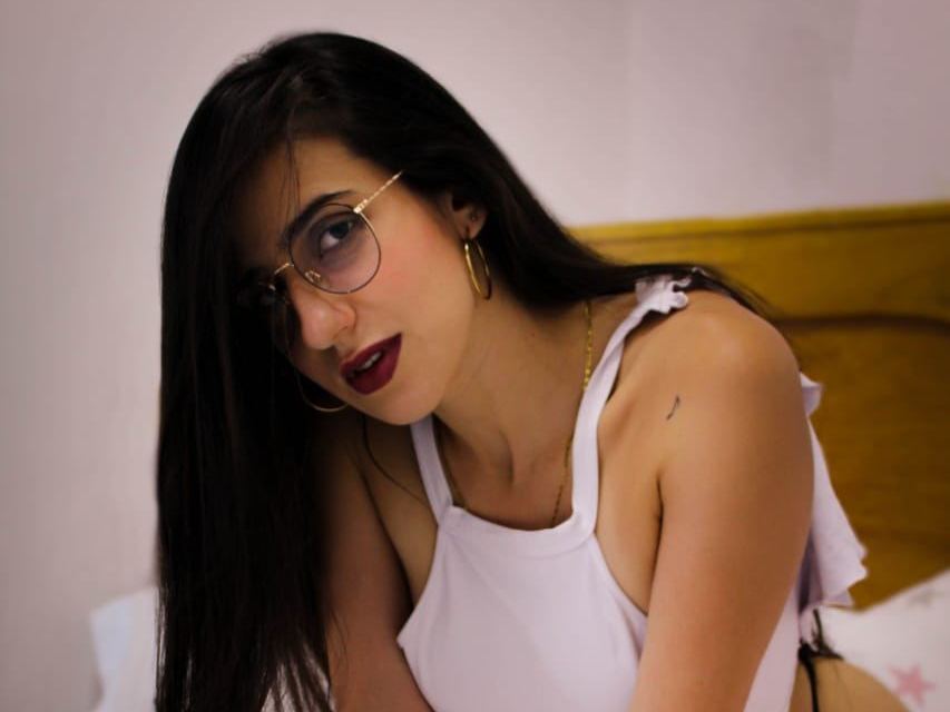 Foto de perfil de modelo de webcam de Kloe_99 