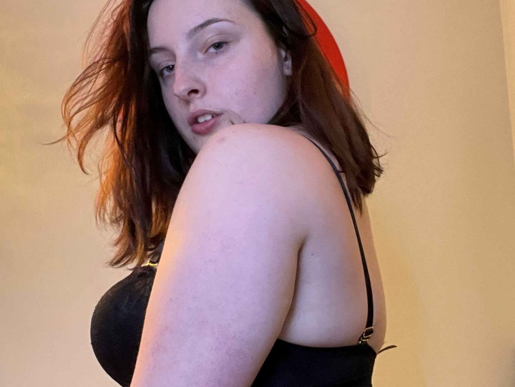 Image de profil du modèle de webcam SWEET_MISS_DARCY