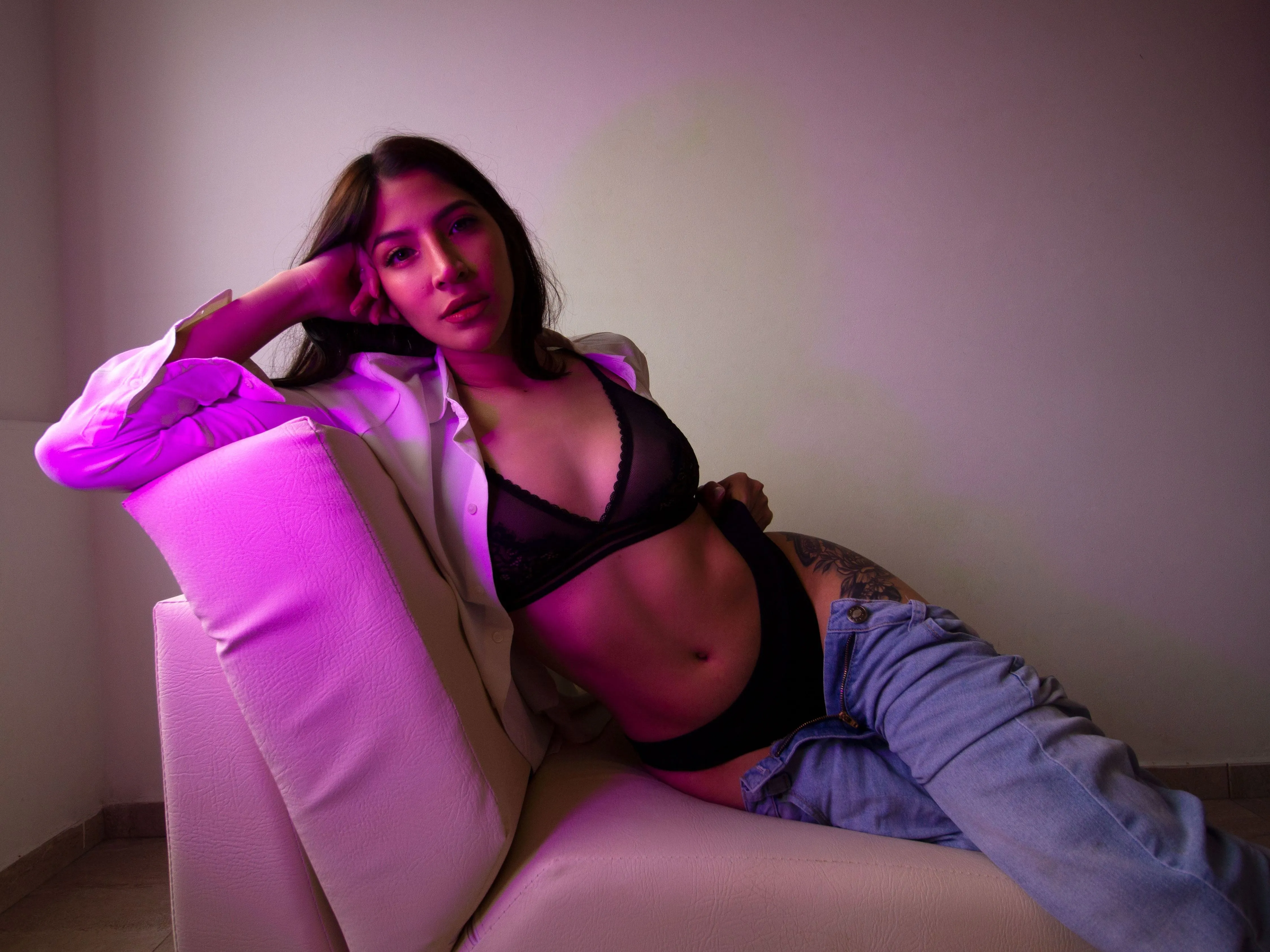 Aknahis profielfoto van cam model