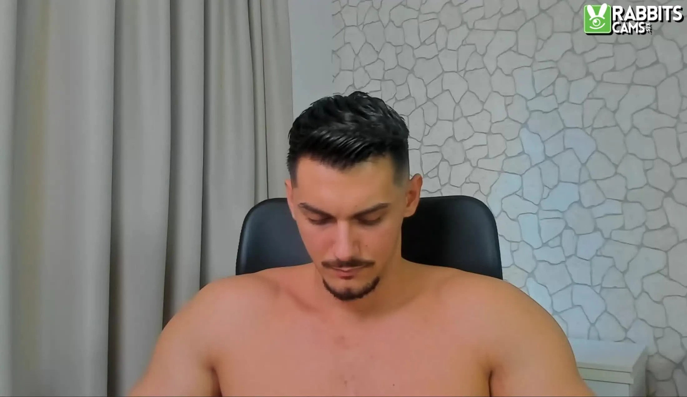 Intérprete ClintMasters Video 1