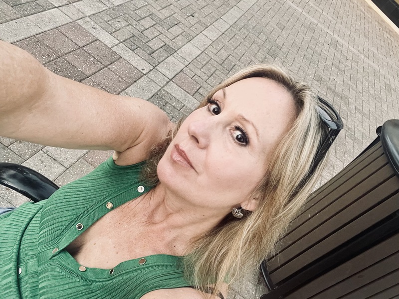 Utøver LisaisLuscious Bilde 6