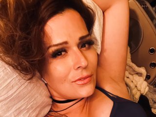 Image de profil du modèle de webcam VesperMorningstar