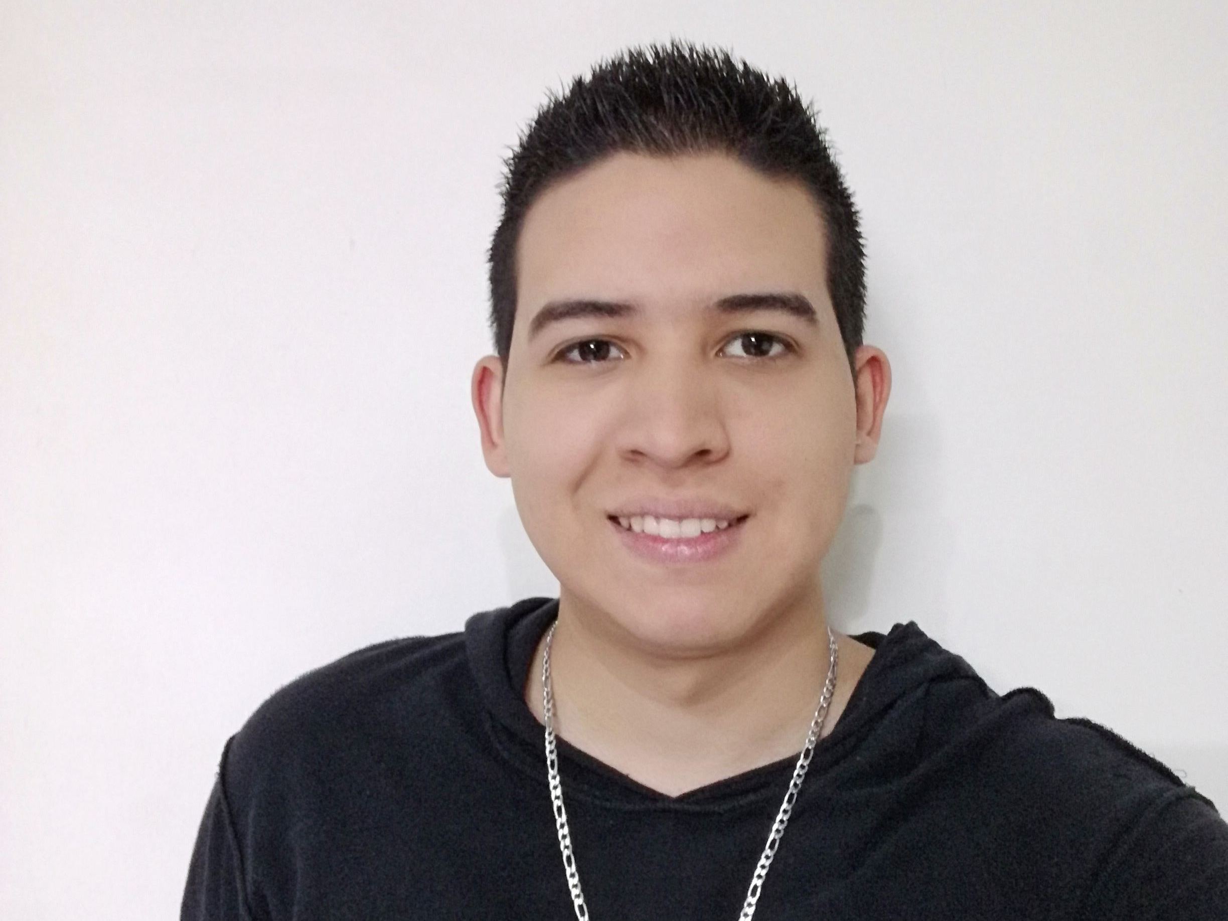 Image de profil du modèle de webcam JonathanCardona