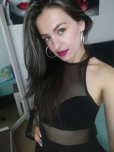 Performer andreadejano Photo 1