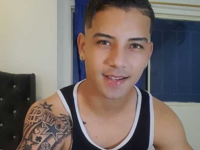 Foto de perfil de modelo de webcam de georgehornycum 