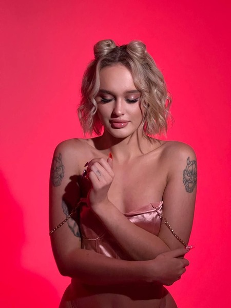 Utøver Mollys_hot Bilde 1