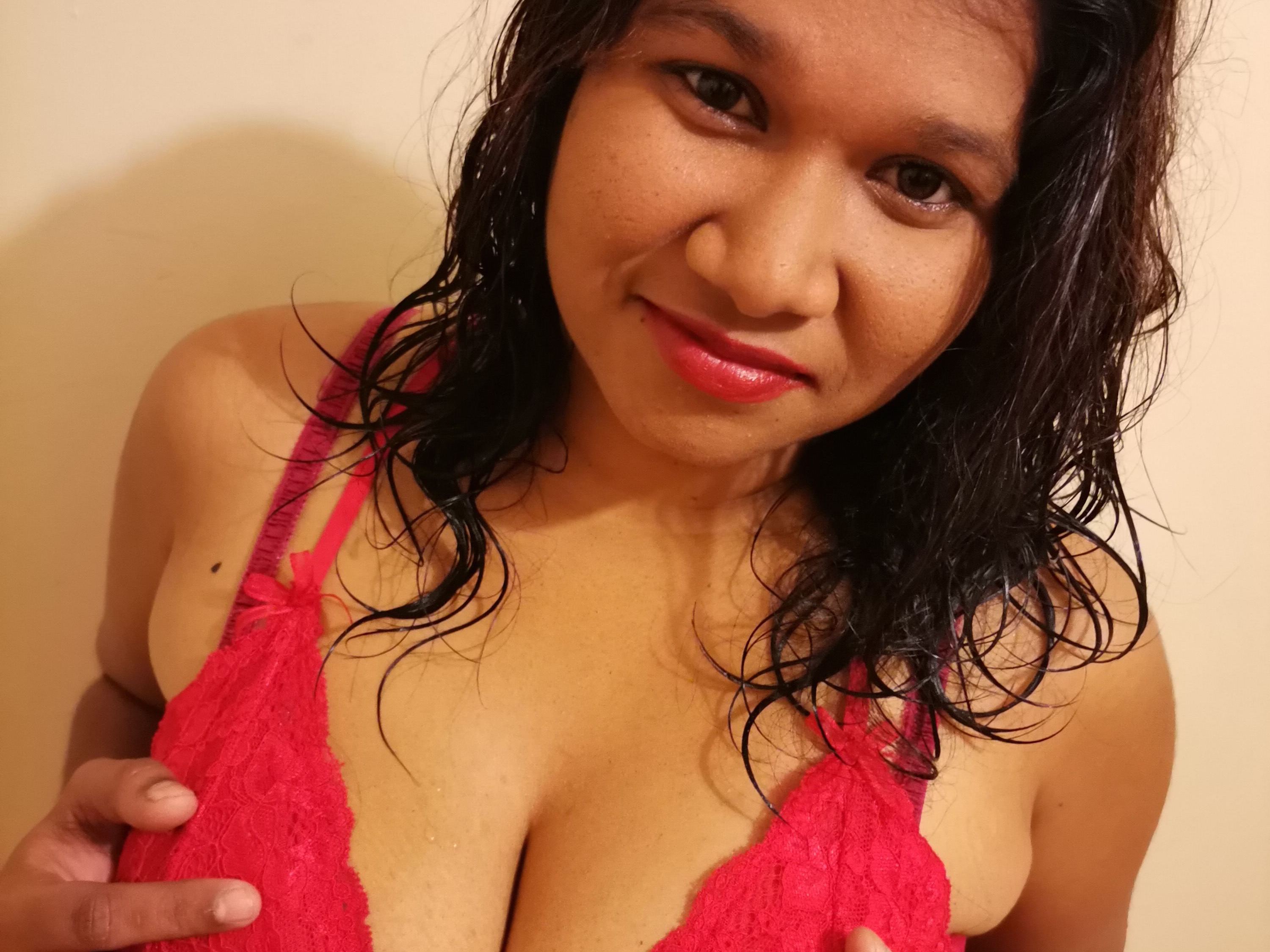 Image de profil du modèle de webcam IndianLexus