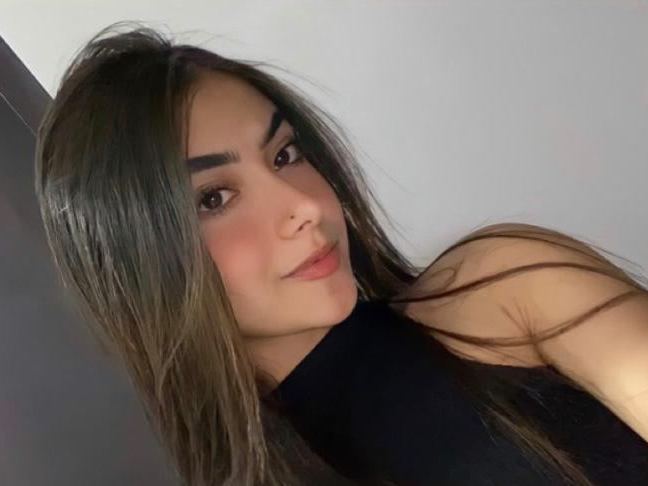 Foto de perfil de modelo de webcam de SaraQuin 