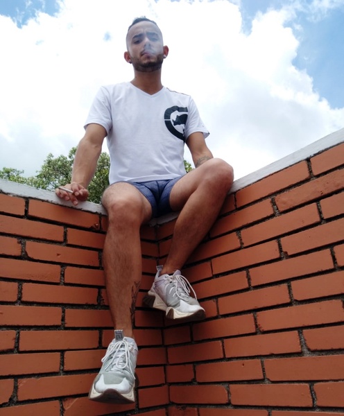 Performer DanteGuzman Photo 4