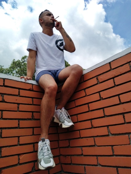 Performer DanteGuzman Photo 7