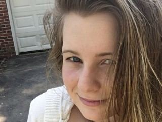 Ksquirt1204 profilbild på webbkameramodell