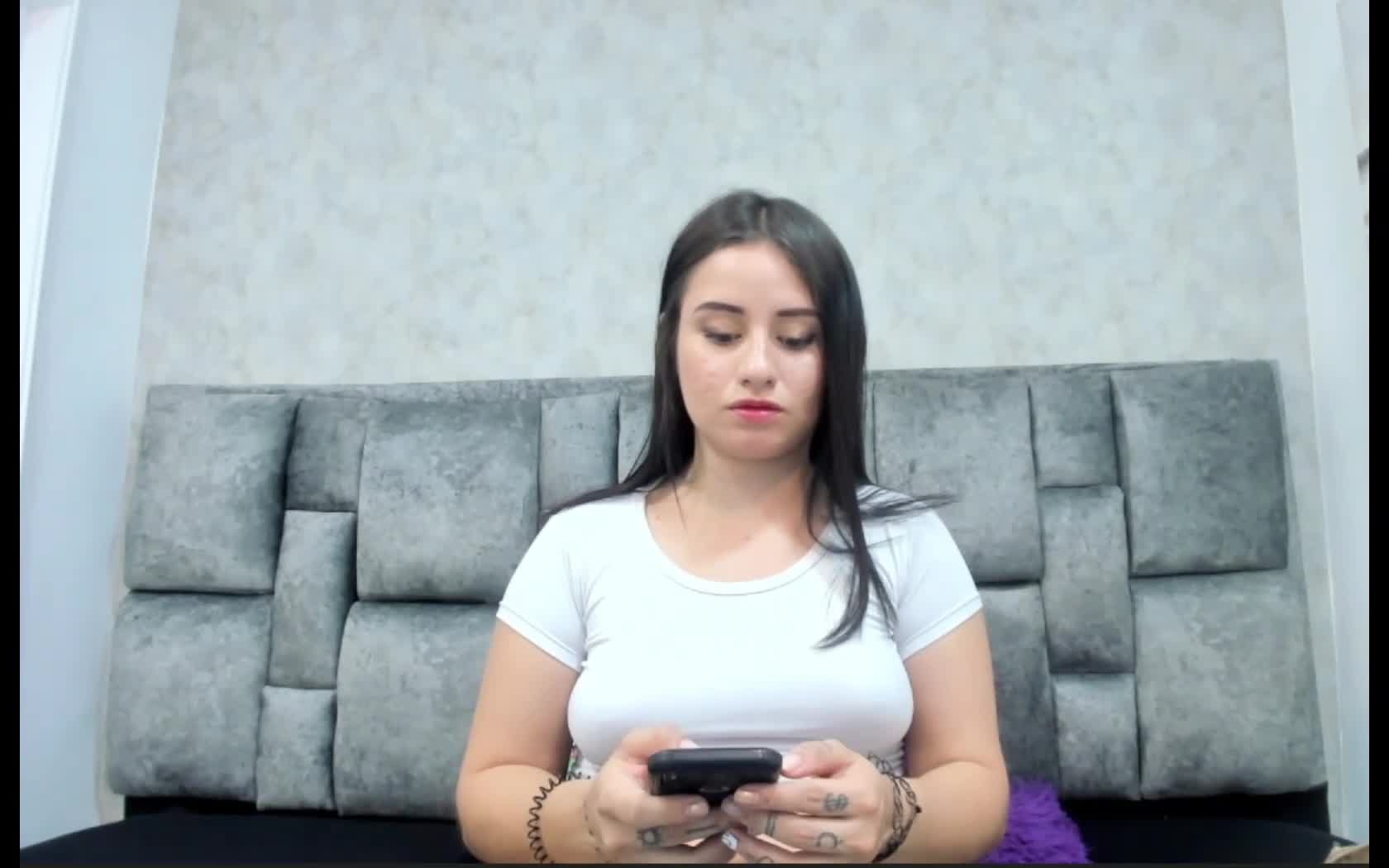 Artiest TittleHoney Video 1