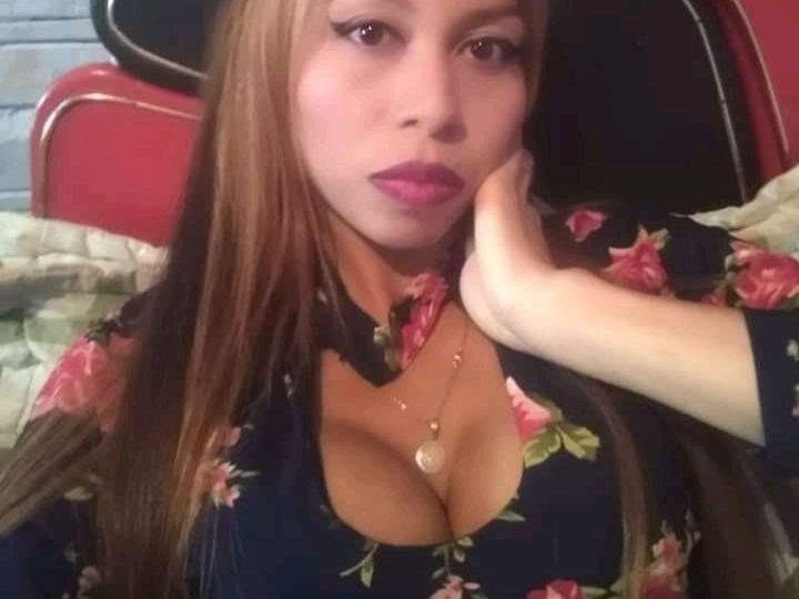 Foto de perfil de modelo de webcam de MelodyRoseX18 