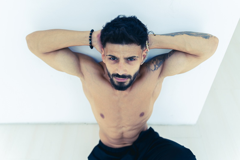 Performer FrankDecker Photo 4