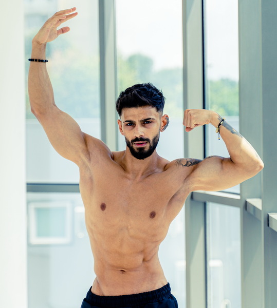 Performer FrankDecker Photo 11