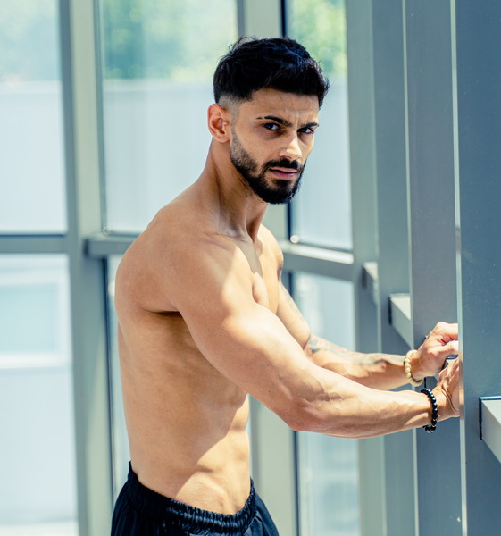 Performer FrankDecker Photo 12