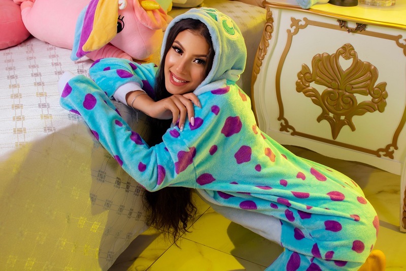 Performer IsabellaAdamson Photo 5