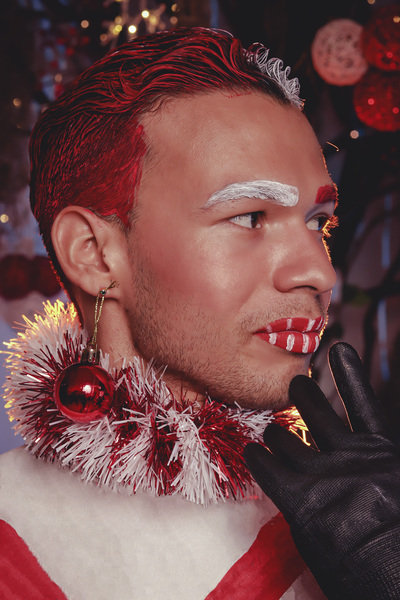 Performer AaronCoyle Photo 2