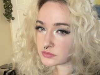 Foto de perfil de modelo de webcam de HarmonyHeresy