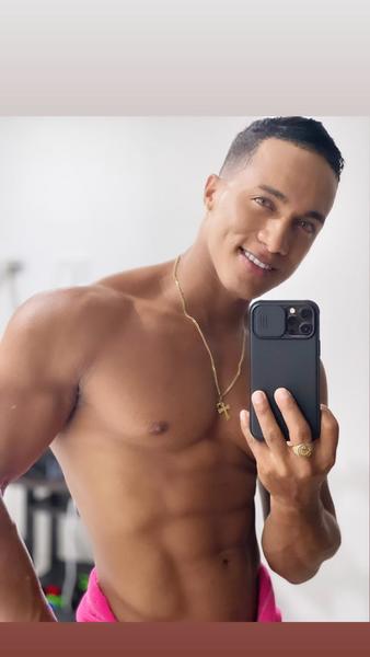 Artist MattStrong Foto 1