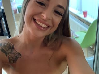 MissAfterHoursUK immagine del profilo del modello di cam